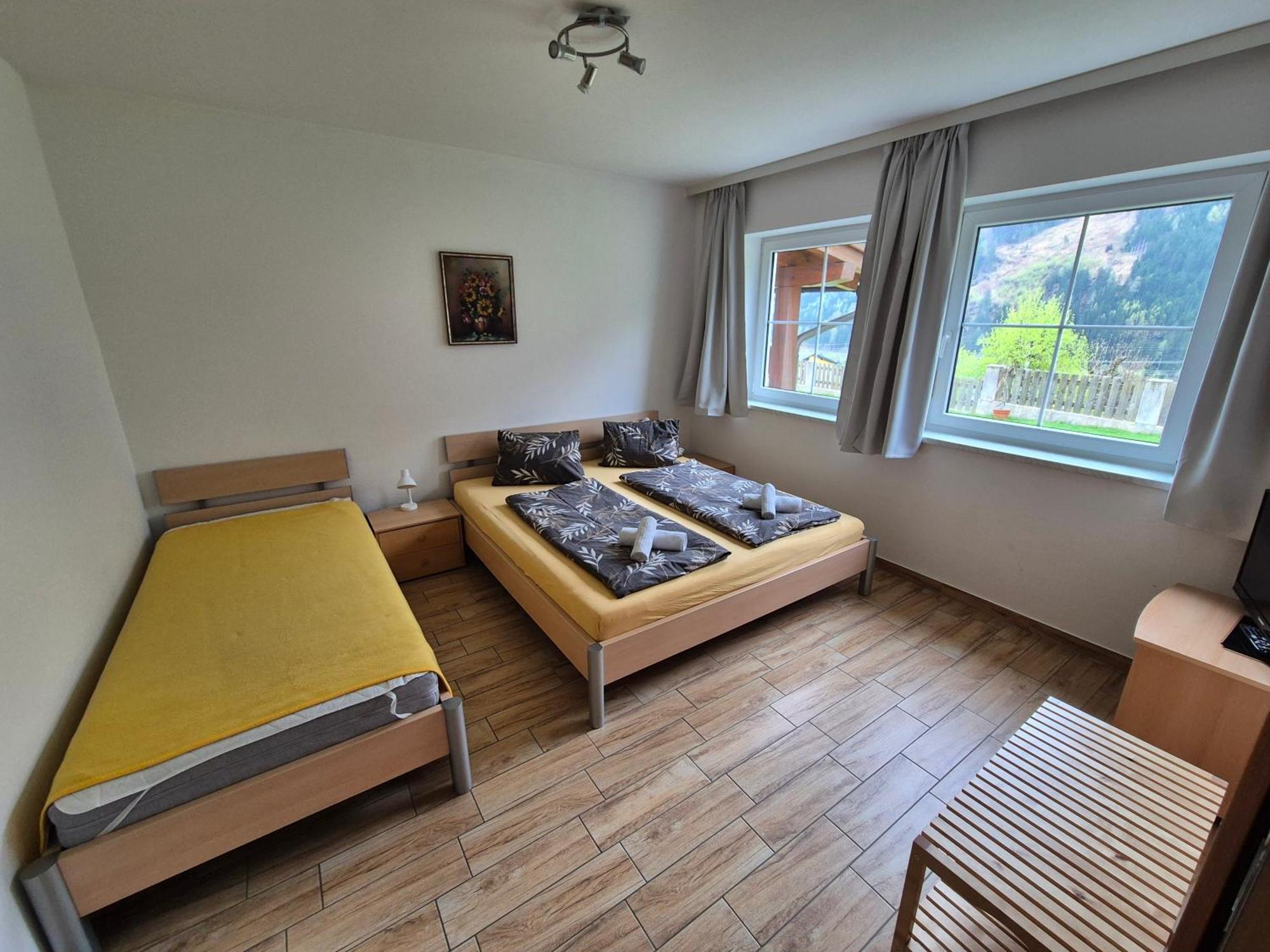 Appartementhaus Flattach Goritschnig Exterior foto